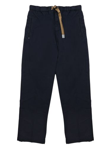 Pantalone in cotone con cintura - white sand - Modalova