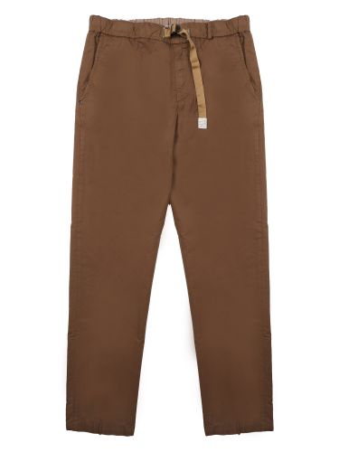 Pantalone in cotone con cintura - white sand - Modalova