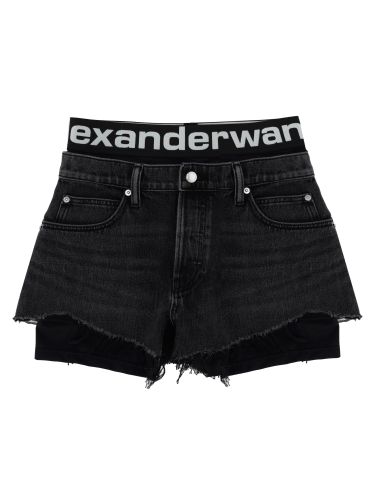 Shorts in denim con logo - alexander wang - Modalova