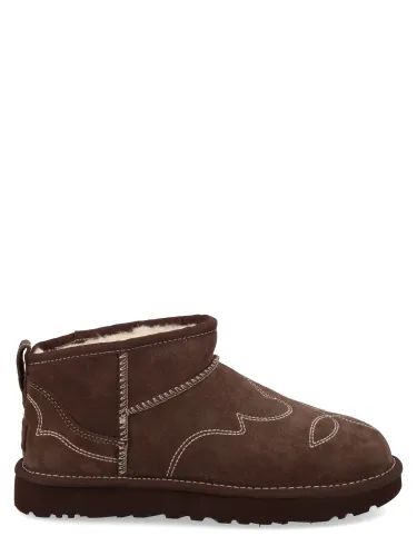 Stivaletto "classic ultra mini western" - ugg - Modalova