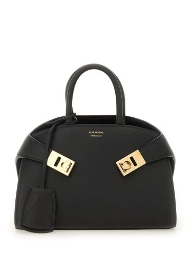 Ferragamo borsa a mano "hug" mini - ferragamo - Modalova