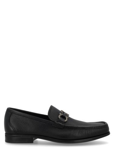 Mocassino "grandioso" con ornamento gancini - ferragamo - Modalova