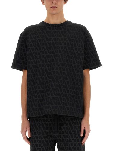 T-shirt with "toile iconographe" print - valentino - Modalova