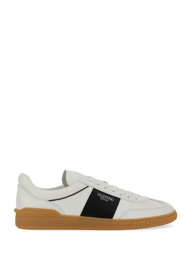 Sneaker low top upvillage - valentino garavani - Modalova