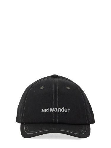 And wander baseball hat with logo - and wander - Modalova