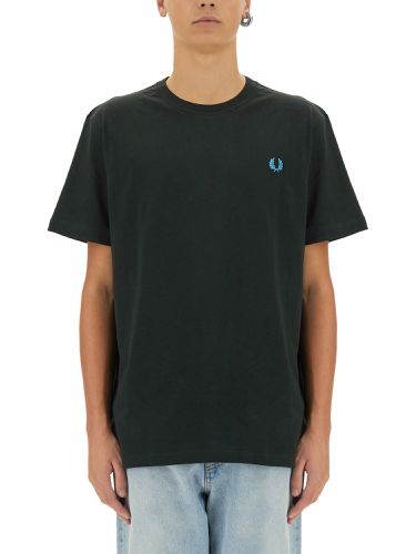 Fred perry t-shirt with logo - fred perry - Modalova