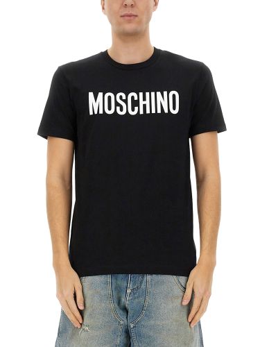 Moschino t-shirt with logo - moschino - Modalova