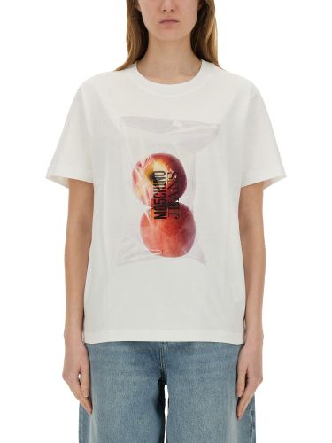 Moschino jeans apple print t-shirt - moschino jeans - Modalova