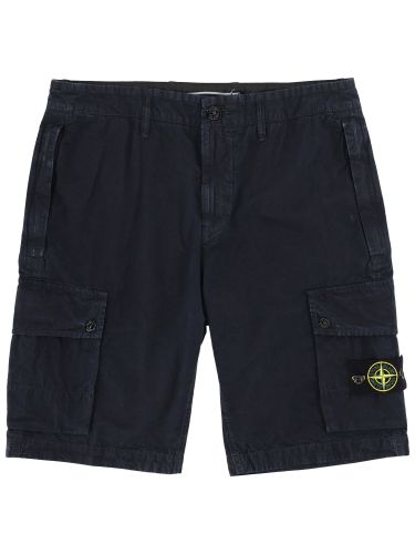 Cargo shorts with logo patch - stone island - Modalova