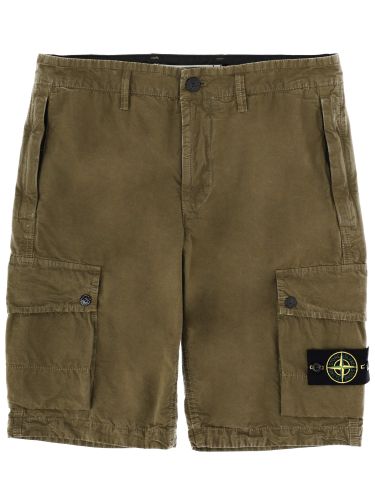 Cargo shorts with logo patch - stone island - Modalova