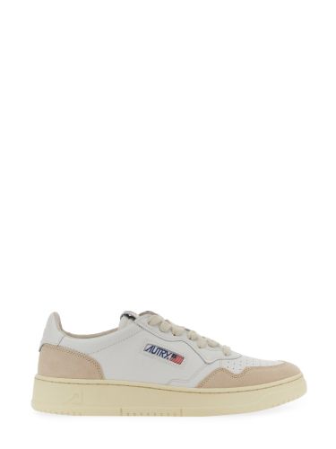 Autry "medalist low" sneaker - autry - Modalova