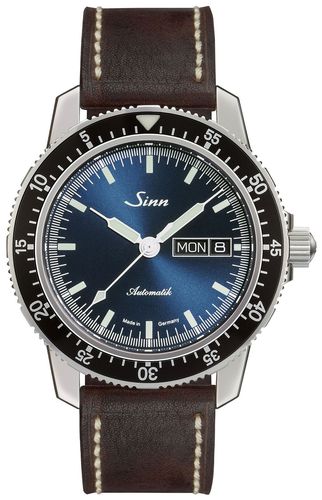 BL50202002007125401A 104 St Sa I B | Dark Watch - Sinn - Modalova