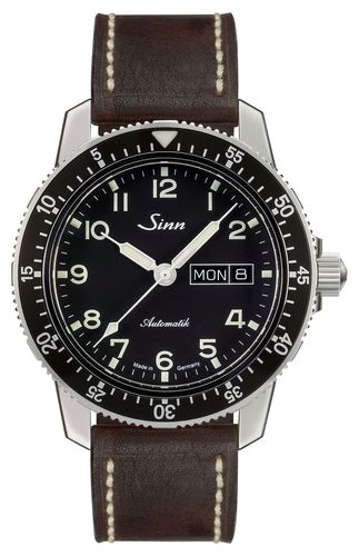 BL50202002007125401A 104 St Sa A Classic Pilot Watch - Sinn - Modalova