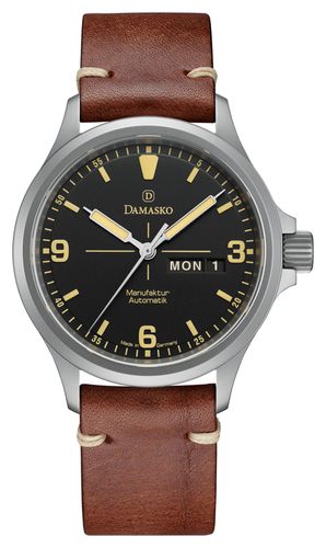 DK36/2 Old Radium Three-Hand Day/Date Manufacture Watch - Damasko - Modalova