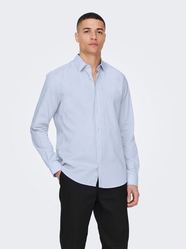 Solid color Slim Fit shirt - ONLY & SONS - Modalova
