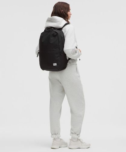 “ Rucksack mit zwei ReiÃŸverschlÃ¼ssen 22 l Performance-Canvas â€“ GrÃ¶ÃŸe 2 l in - lululemon - Modalova