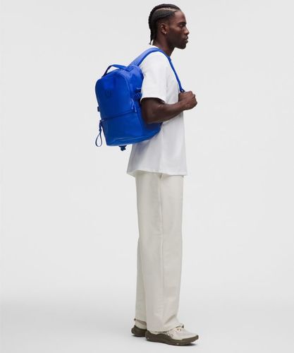 “ New Crew Rucksack 22 l â€“ GrÃ¶ÃŸe 2 l in / - lululemon - Modalova