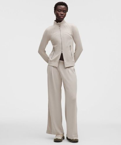 “ Define Trainingsjacke Luon fÃ¼r Frauen â€“ Khaki â€“ GrÃ¶ÃŸe 2 - lululemon - Modalova