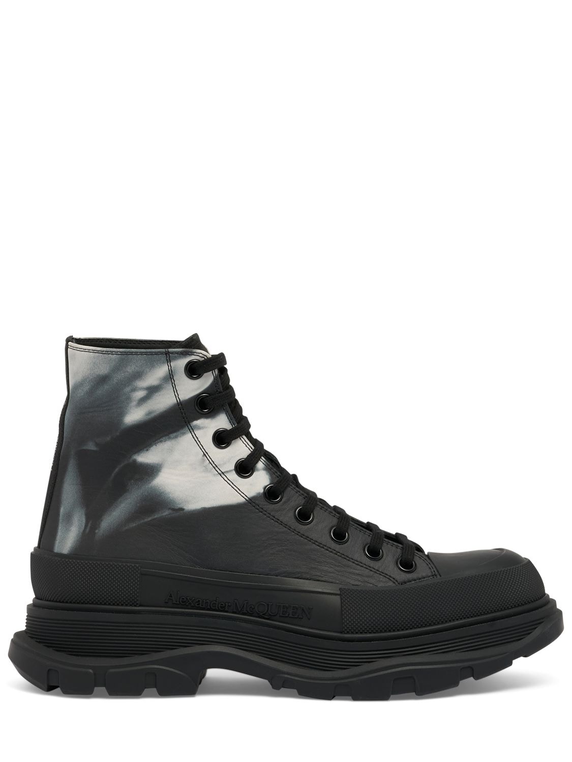 Tread Slick Leather Boots - ALEXANDER MCQUEEN - Modalova
