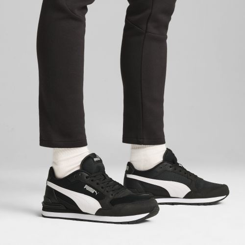 Sneakers ST Runner v4 in mesh unisex, Scarpe, Nero, 35.5 - PUMA - Modalova