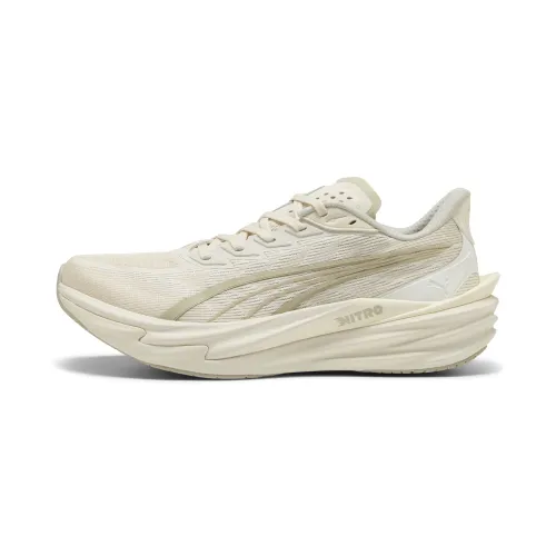 Deviate NITRO 4 Running Shoes Men in White | Size 10.5 - PUMA - Modalova