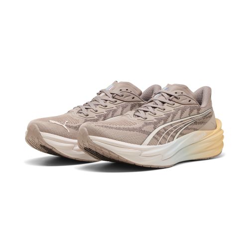 Deviate NITRO 4 Running Shoes Men in Beige | Size 10 - PUMA - Modalova