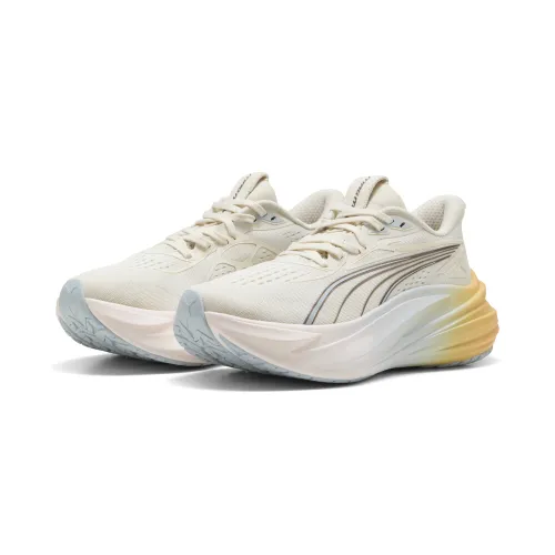 MagMax NITRO 2 Running Shoes Women in White | Size 4 - PUMA - Modalova