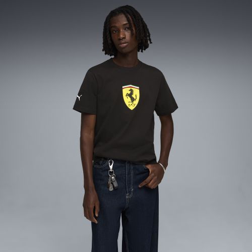 Scuderia Ferrari Coloured Shield T-Shirt Men in | Size Large - PUMA - Modalova