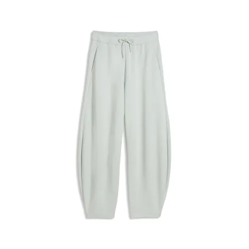 TECH SENSE Barrel Sweatpants Women in Green () | Size Large - PUMA - Modalova