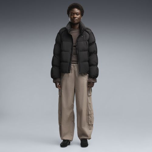 Essentials Relaxed Cargo Pants Women in Beige | Size Large - PUMA - Modalova