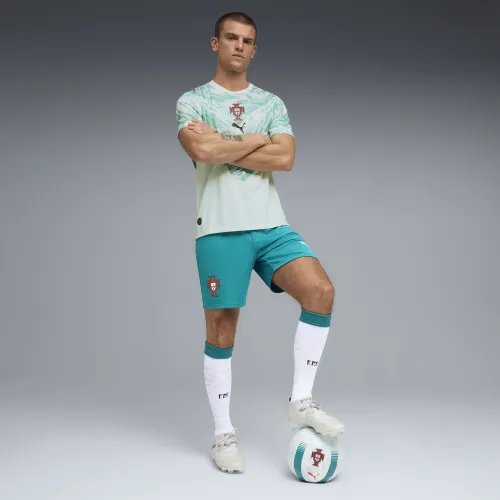 Portugal Shorts Men in Green | Size Large - PUMA - Modalova