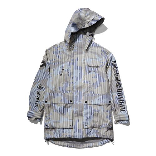 Tommy Hilfiger X Reimagined Gore-tex Parka In Camo Camo Herren, Größe M - Timberland - Modalova