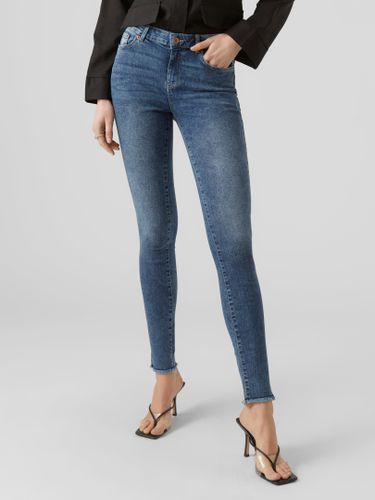 Vmseven Mid Rise Skinny Fit Jeans - Vero Moda - Modalova