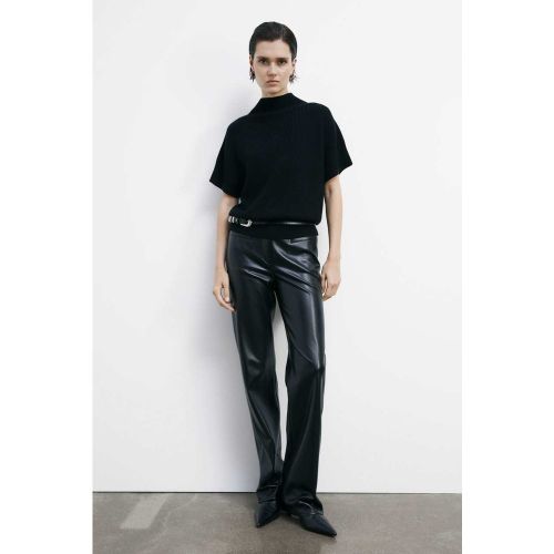 Top smanicato "ESSENTIAL" in maglia - PATRIZIA PEPE - Modalova