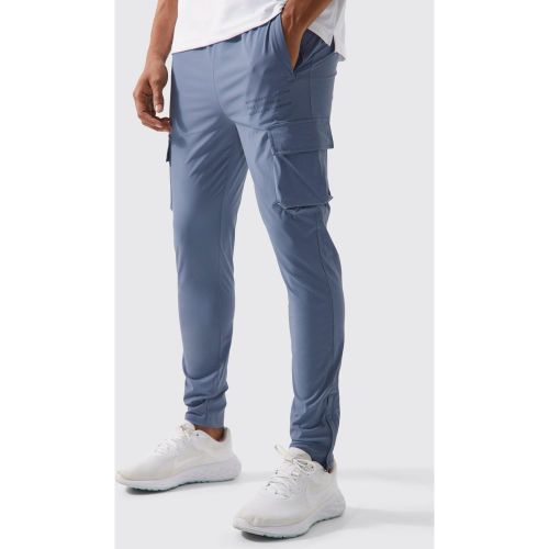 Pantaloni tuta Cargo tecnici Man Active Gym - boohoo - Modalova