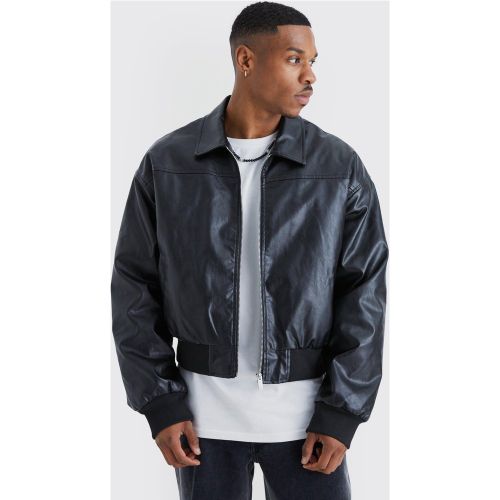 Giacca Bomber squadrata in PU con colletto - boohoo - Modalova