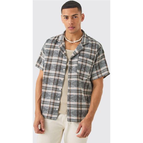 Camisa Recta Texturizada De Cuadros - boohoo - Modalova