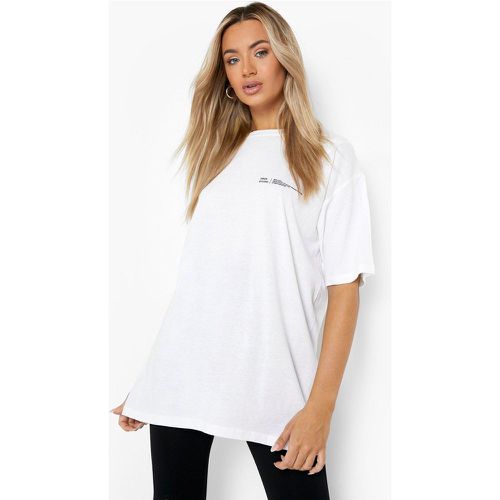 T-shirt oversize con testo stampato - boohoo - Modalova