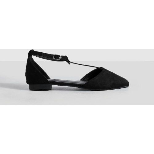 Ballerine a calzata ampia con barretta a T - boohoo - Modalova