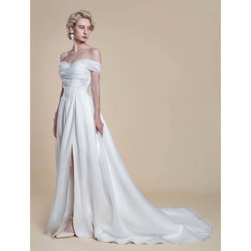 Simple Wedding Dress Polyester Bateau Neck Short Sleeves Cut Out Ball Gown 40cm Bridal Dresses - milanoo.com - Modalova