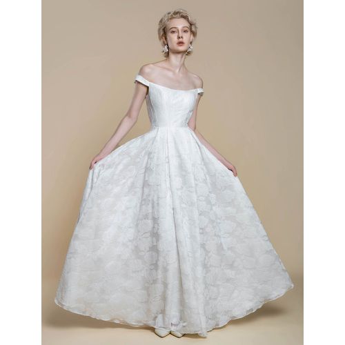 Simple Wedding Dress Polyester Bateau Neck Flowers A-Line Bridal Dresses - milanoo.com - Modalova