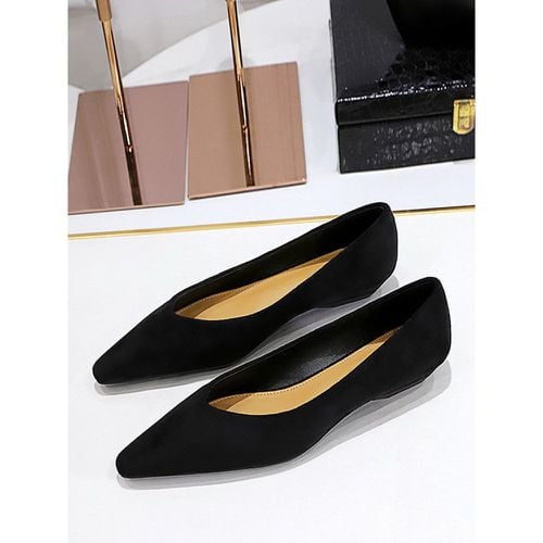 Women's Pointed Toe Suede Nap Ballet Flats In - milanoo.com - Modalova