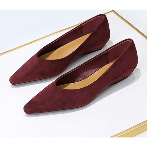 Women's Pointed Toe Suede Nap Ballet Flats In - milanoo.com - Modalova