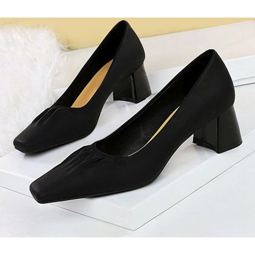 Women's Mid-Low Heels Slip-On Square Toe Chunky Heel Daily Casual Pumps - milanoo.com - Modalova