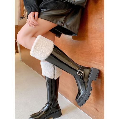 White Flat Knee High Boots Round Toe Mid Calf Boots For Women - milanoo.com - Modalova