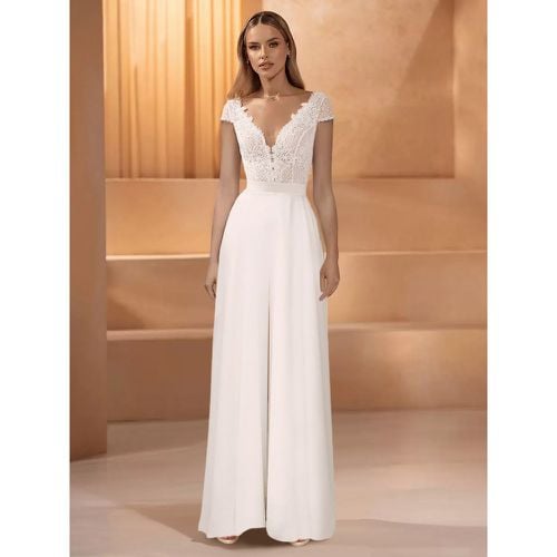 Bridal Jumpsuit Lace Lace Floor-Length Jumpsuit V-Neck Short Sleeves Natural Waist Ivory - milanoo.com - Modalova