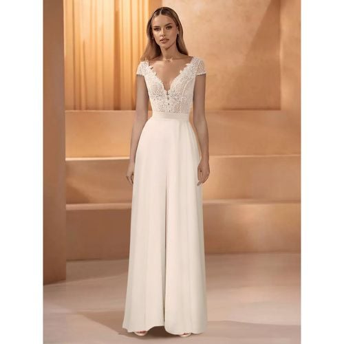 Bridal Jumpsuit Lace Lace Floor-Length Jumpsuit V-Neck Short Sleeves Natural Waist - milanoo.com - Modalova