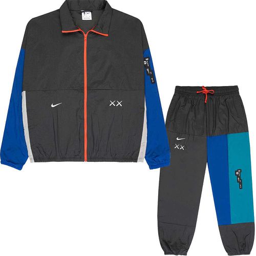 NBA BROOKLYN NETS X KAWS DRI-FIT CITY EDITION TRACKSUIT, // - Nike - Modalova