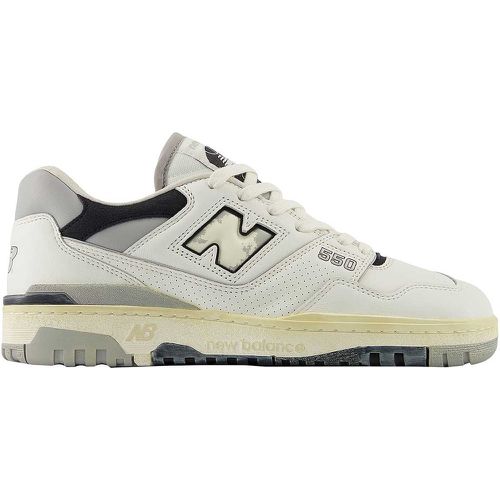 BB550VGB, // EU40 UK6+ US7 - New Balance - Modalova