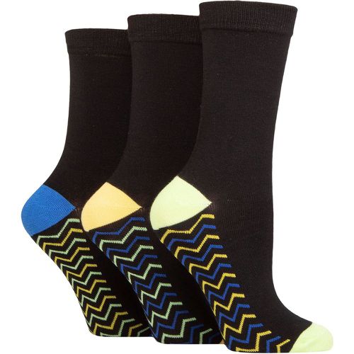 Ladies 3 Pair Wildfeet Patterned Bamboo Socks Chevron Footbed Black / Blue 4-8 - SockShop - Modalova